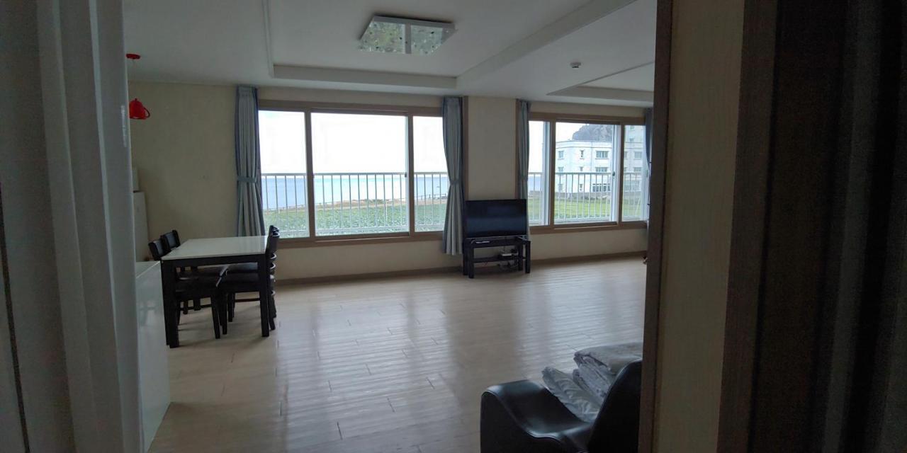 Seongsan Morning Sunset Villa Szogüpho Kültér fotó