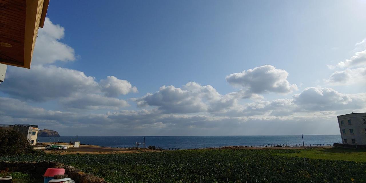 Seongsan Morning Sunset Villa Szogüpho Kültér fotó